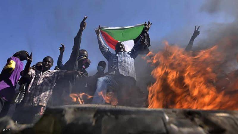 السودان.. قطع شبكة الاتصال الداخلية بالتزامن مع الاحتجاجات