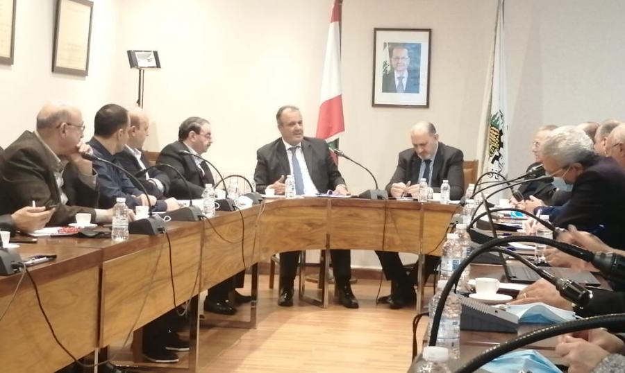 بوشكيان: عيون لبنان شاخصة على مبادرات الصناعيين الجديدة