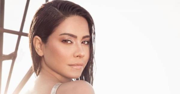 شيرين عبد الوهاب تتجاهل أخبار طلاقها