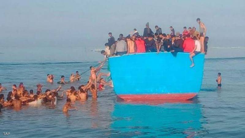 البحرية التونسية تُنقذ نحو 500 مهاجر