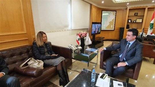 حميّة للسفيرة الايطالية: المخطط التوجيهي للمرفأ تحكمه 3 مسلّمات