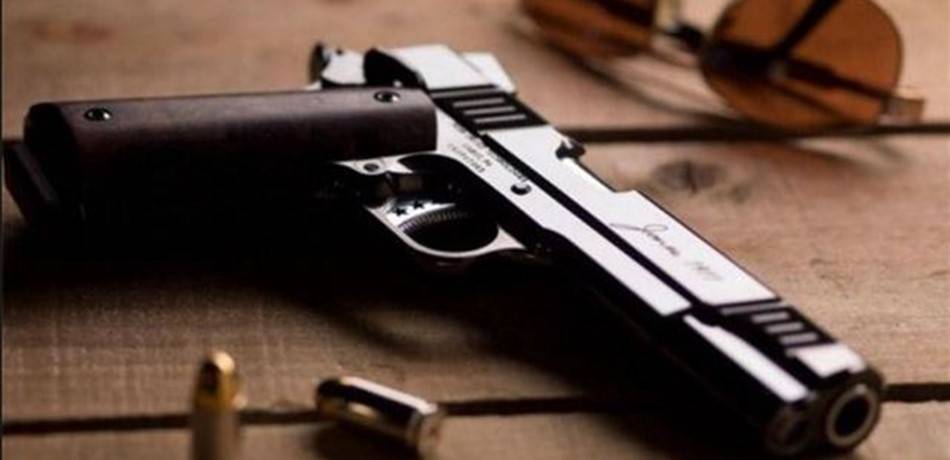 قرار لوزارة الدفاع بتجميد تراخيص حمل الاسلحة.. اليكم التفاصيل