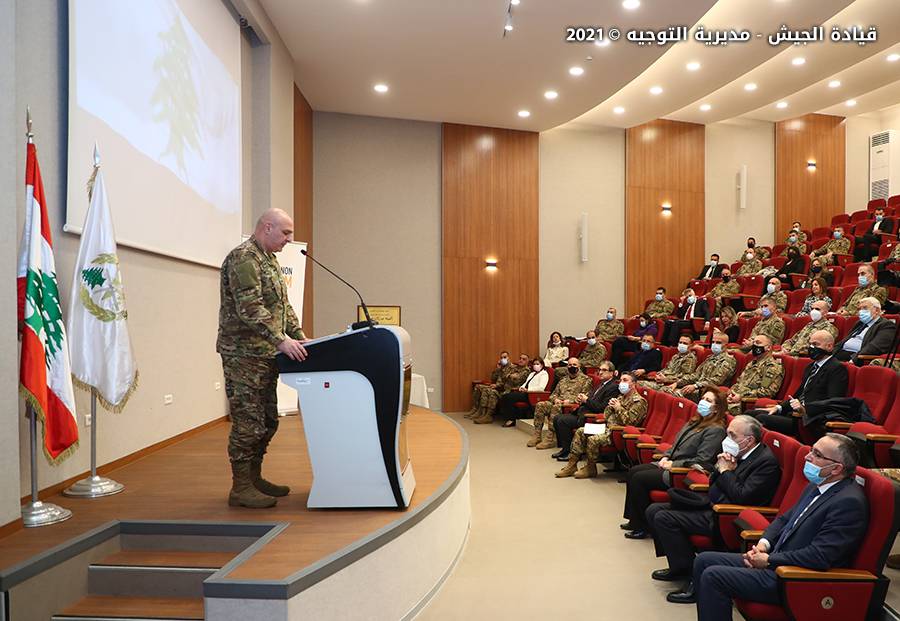قائد الجيش: وحدة المؤسسة العسكرية وصمودها أمر أساسي في هذه المرحلة الدقيقة