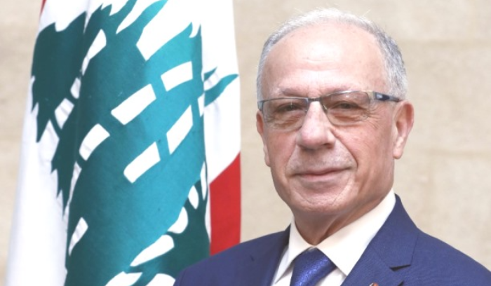 وزير الدفاع الوطني يتوجه الى العراق في زيارة رسمية
