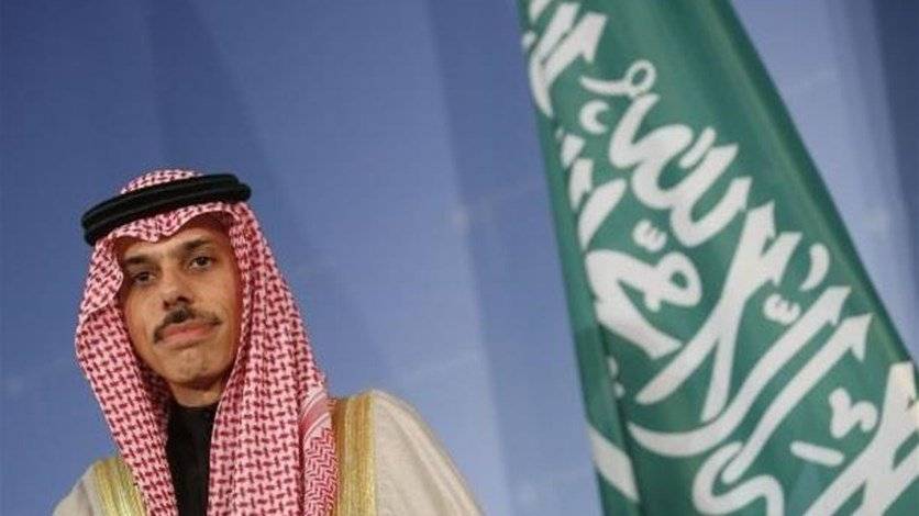 وزير خارجية السعودية يدعو لتكثيف الجهود لمنع إيران من امتلاك سلاح نووي