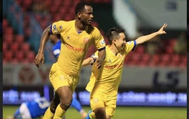 وفاة مهاجم الأهلي المصري السابق عن 32 عاما