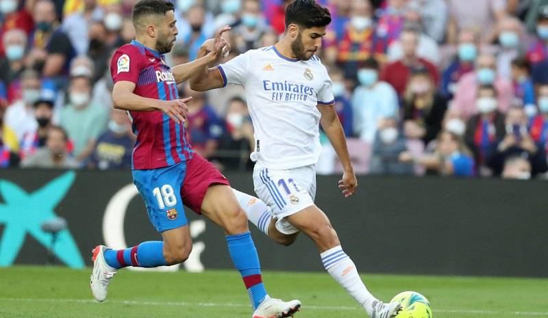 ريال مدريد وبرشلونة.. السعودية تستضيف سوبر 