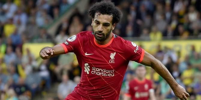 ليفربول يحتفي بنجمه محمد صلاح بعد تأهل 