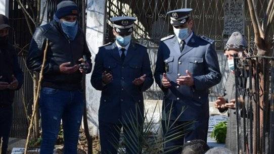 أكاليل من الزهر على ضريحَي الشهيدين وسام عيد وأسامة مرعب