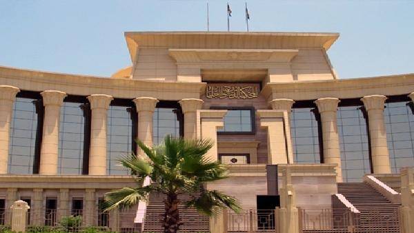 لأول مرة في مصر.. مسيحي يتولى رئاسة المحكمة الدستورية العليا