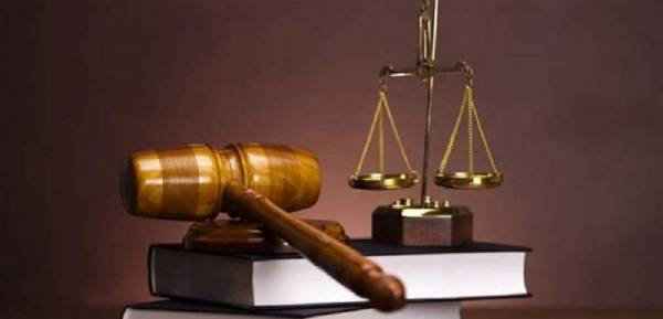 إخبار ضد مجمّع تجاري بسبب طرد محجّبة