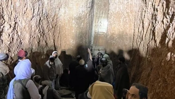 وفاة الطفل الأفغاني حيدر بعد خروجه من البئر