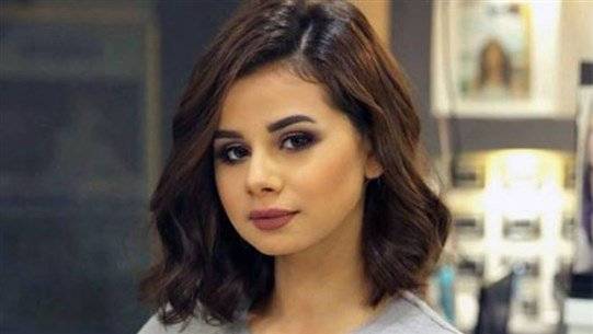 منة عرفة في أول تعليق بعد انفصالها عن زوجها