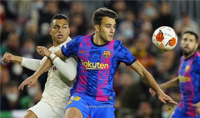 برشلونة ينجو من 