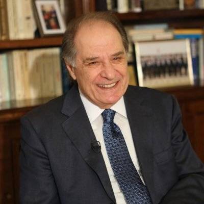 تغريدة لقزي عن الإرهاب والمقاومة