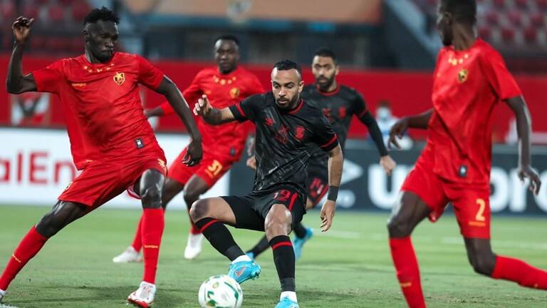 كلوب يكشف سبب غياب محمد صلاح وماني