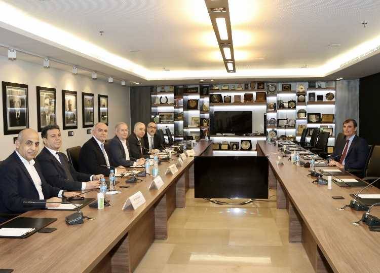 الهيئات الإقتصادية تطالب 