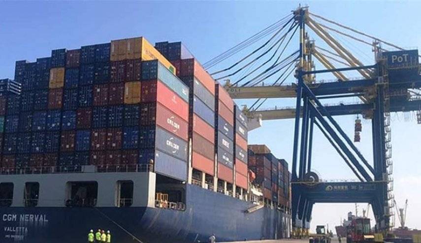 مرفأ طرابلس محطة لتوزيع البضائع الواردة بإتجاه أوكرانيا