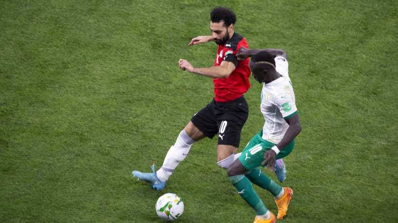 من الأفضل صلاح أم مانيه؟
