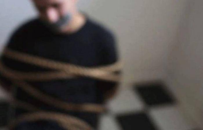 خطفوه وسرقوا سيارته وهاتفه ..إليكم ما فعلوه!