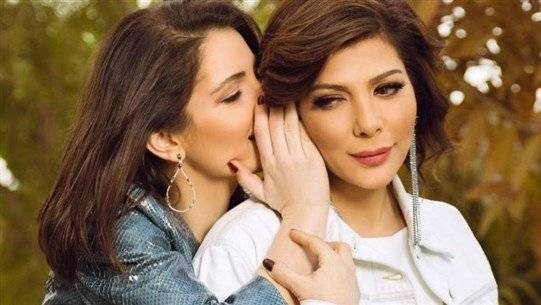 ابنة أصالة تكشف حقيقة طلاق والدتها