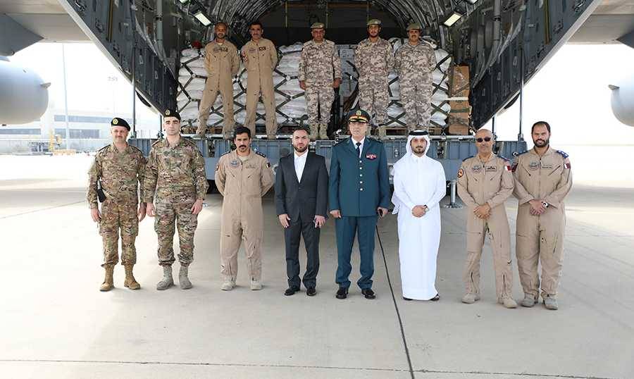 70 طنا من المواد الغذائية قطر للجيش اللبناني