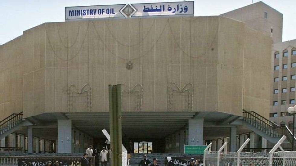 العراق..مخالفات وعمليات تهريب بمحطات وقود في ديالى