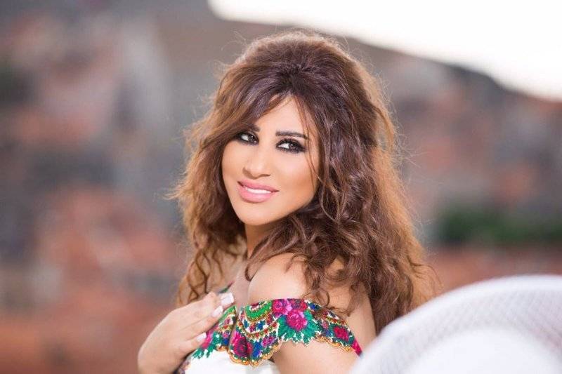 نجوى كرم تعود الى قرطاج