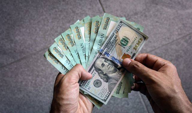 بعد تخطيه الـ 36 ألف ليرة.. كيف افتتح دولار السوق السوداء؟