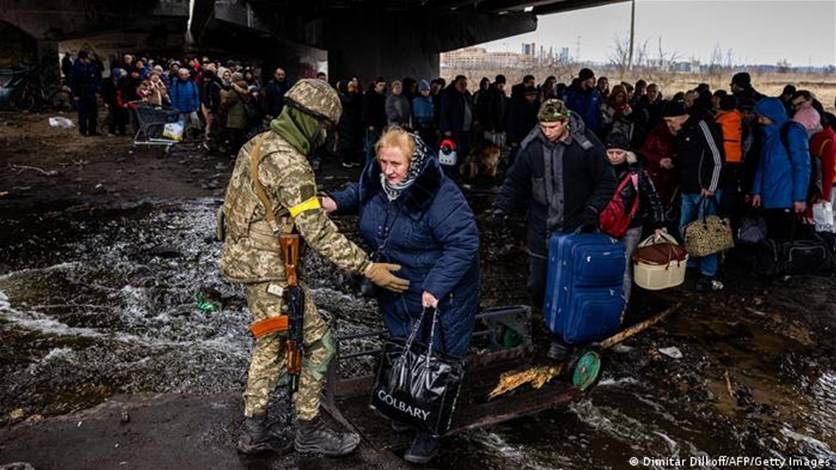 جرحى بضربة روسية في غرب أوكرانيا