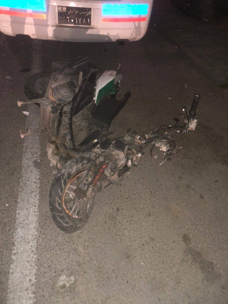 قتيل وجريحان في حادث سير