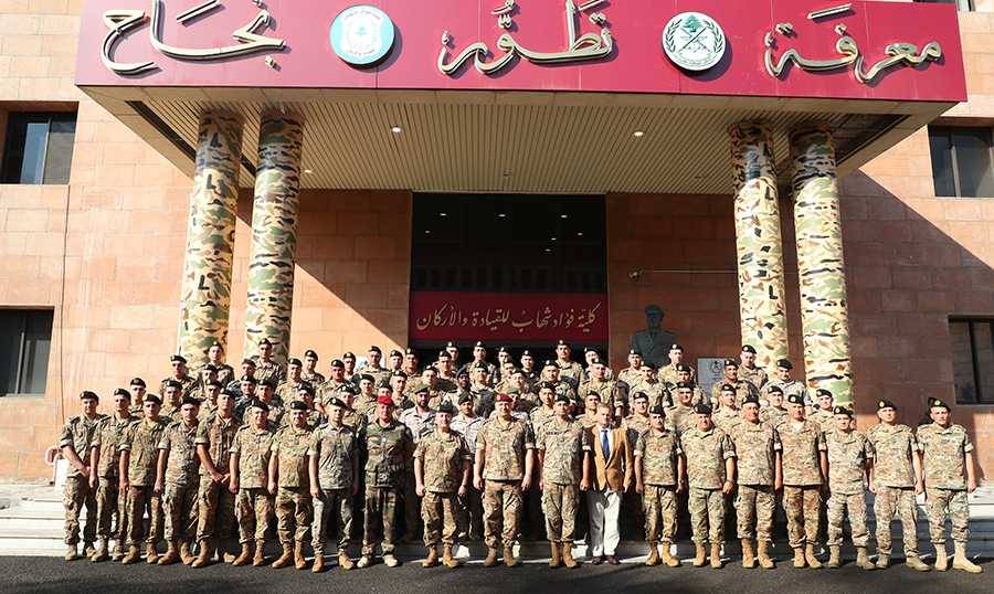 قائد الجيش: يجب فهم الواقع السياسي وتحليله تمهيداً لاتخاذ القرار