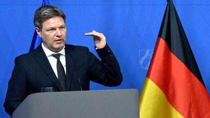 ألمانيا ترفع مستوى التأهب بشأن الغاز بعدما خفضت روسيا شحناتها