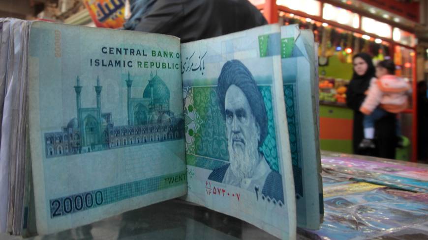 إيران.. التضخم يتسارع والمواطنون يعانون