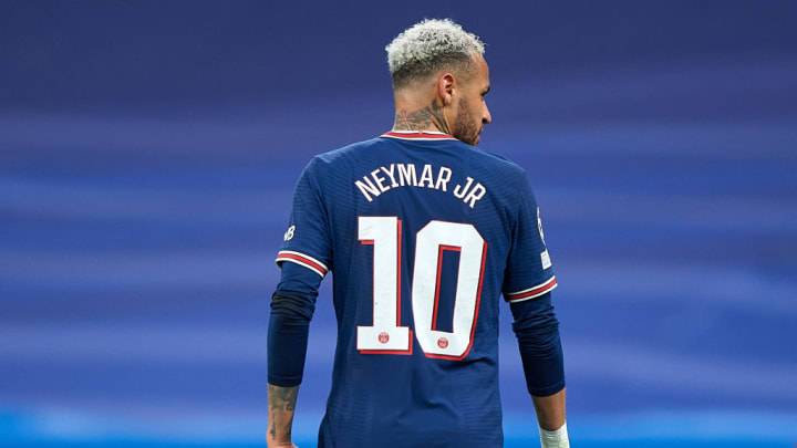 تقرير: نيمار معروض على برشلونة!