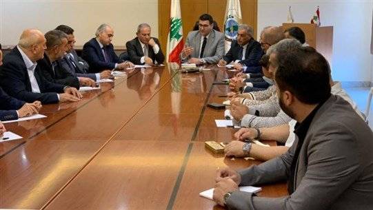وزير الزراعة: لتوقيف أي شاحنة تنقل حطباً وأشجاراً والتدقيق بأوراقها