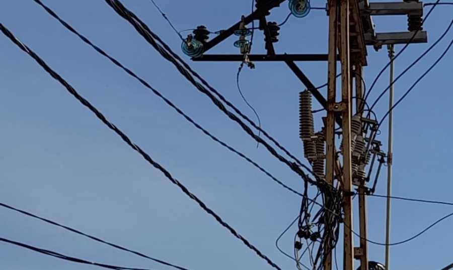 بالجرم المشهود..ضبط عصابة لسرقة الأسلاك الكهربائية