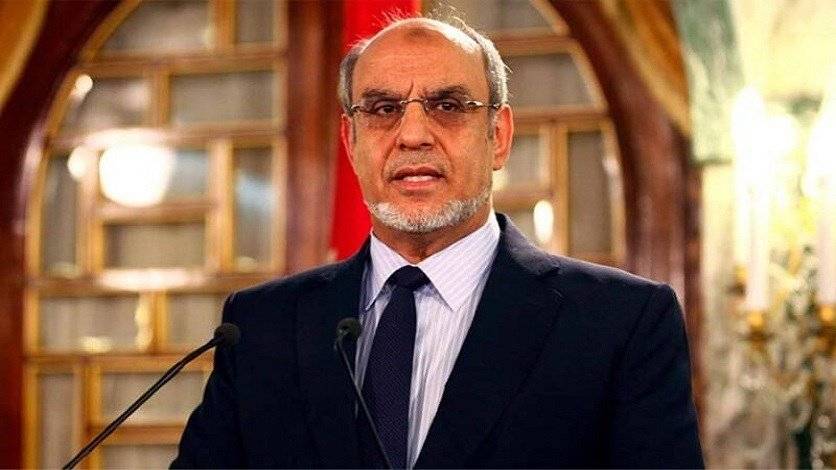 نقل رئيس الوزراء التونسي الأسبق إلى المستشفى