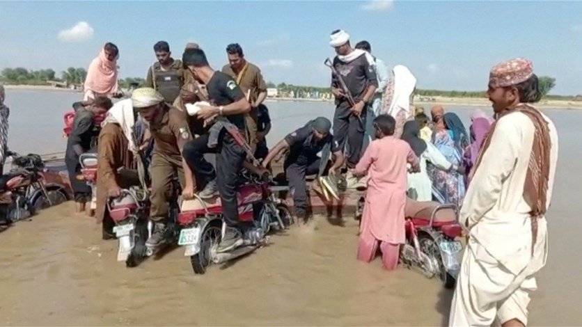 باكستان.. مصرع 18 امرأة في غرق مركب نهري خلال حفل زفاف