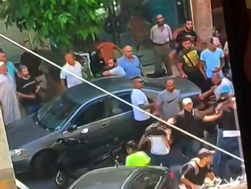 جرحى باشكال على خلفية تسعيرة المولدات في الهلالية -صيدا