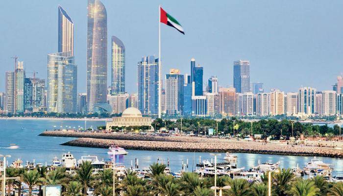 الإمارات تعتزم استثمار مليار دولار في شركات باكستانية