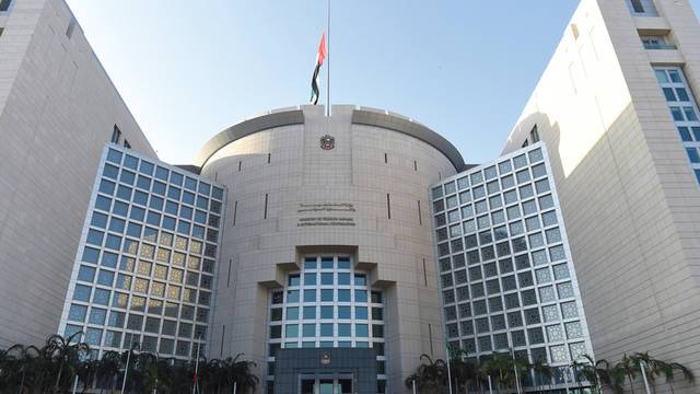 الخارجية الإماراتية: سفير الإمارات لدى إيران سيستأنف عمله خلال الأيام المقبلة