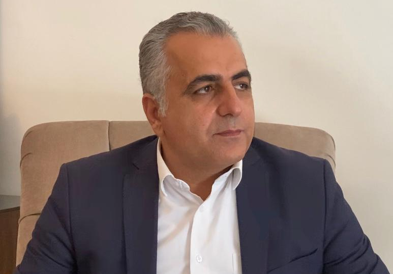 كركي: تزويد مكتب طرابلس بالطاقة الشمسية لديمومة العمل