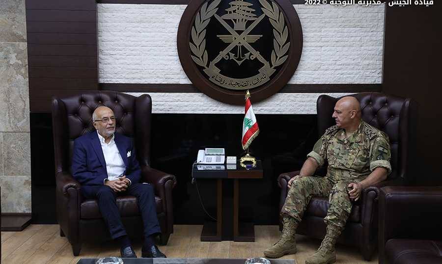قائد الجيش يلتقي شهيب وبقرادونيان