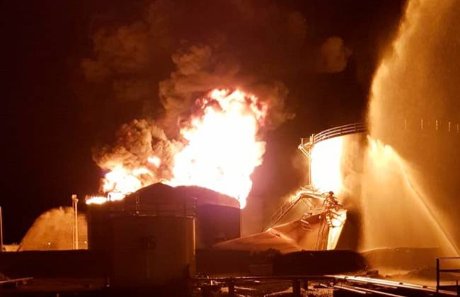 حريق في حقل نفطي جنوب إيران