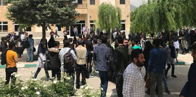 جامعات إيران تغلي.. تجدد تظاهرات الغضب على مقتل مهسا