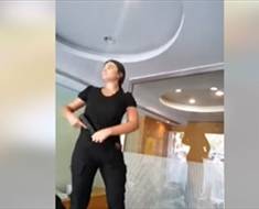 بالفيديو: مودعة مسلّحة تقتحم مصرفاً