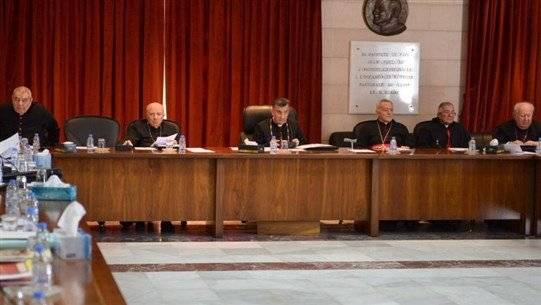 المطارنة الموارنة: ندعو النواب ورئيس المجلس إلى الإسراع في انتخاب رئيس ضمن المهلة الدستورية يكون قادراً على إحياء المؤسسات وإنجاز الإصلاحات المطلوبة