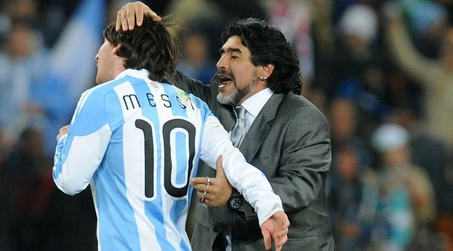 ميسي يخوض مباراة ودية تكريماً للأسطورة الراحل مارادونا