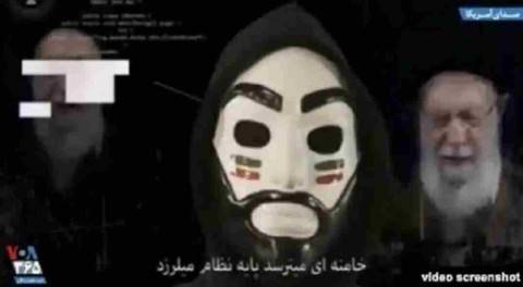 اختراق التلفزيون الرسمي الإيراني وبث صور وشعارات مناهضة للسلطات